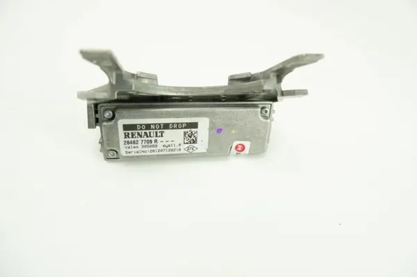 Caméra d'aide au maintien Renault OE 284627709R - Occasion image 4