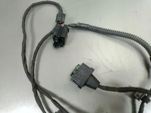 Conjunto de radar halogéneo usado OEM 5E0971095DM image 4
