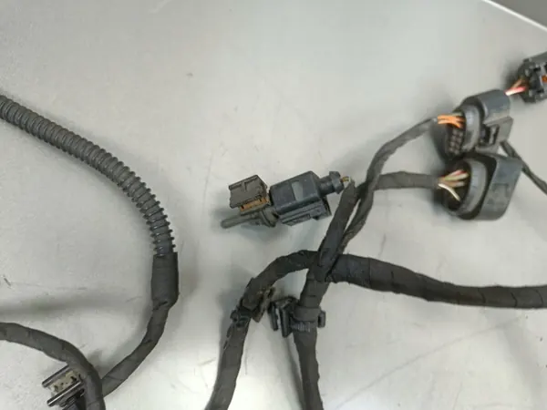 Conjunto de radar halogéneo usado OEM 5E0971095DM image 5
