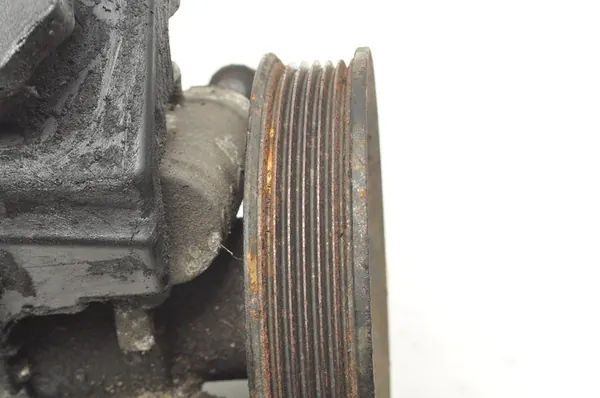 Bomba de direção assistida Mercedes E W211 S211 2.2 CDI OEM 0034667101 image 3