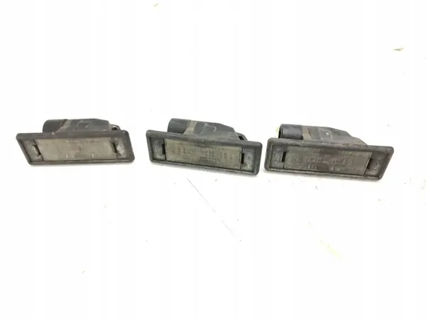 Nummerplaatverlichting OEM E290146 voor Peugeot 605 image 2