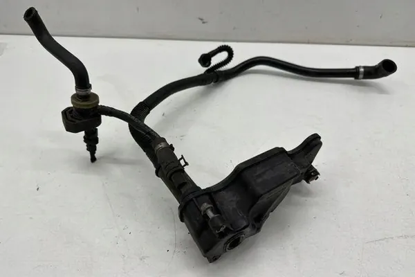 Ventilationsslang MERCEDES-BENZ C (W204) 1.8L bensin image 2