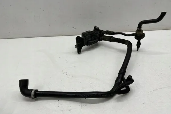 Ventilationsslang MERCEDES-BENZ C (W204) 1.8L bensin image 3