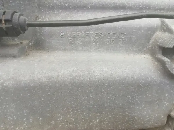 Mercedes W211 2.7 CDI Schaltgetriebe OEM 2112610601 image 3