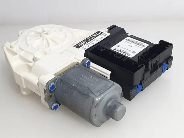 Motor de janela OEM 8P0959802J direito dianteiro image 6