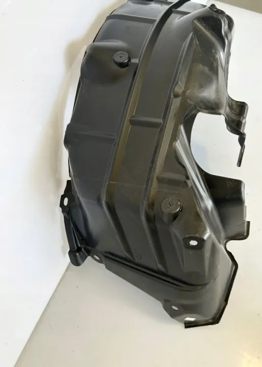 Pasos de rueda trasero izquierdo Yaris Cross Toyota OEM 65638-0D010 image 3