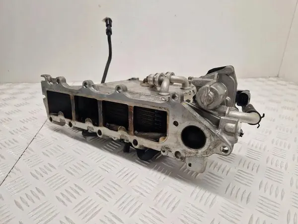 Collecteur d'admission AUDI Q5 (FY) 2.0L diesel 2019 04L129766AS image 10