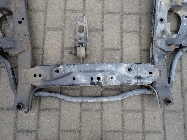 SANKI OEM Dwarsbalk voor Dacia Sandero II image 3