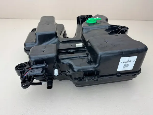Réservoir AdBlue OEM 4099016 pour Peugeot Expert/Jumpy/Proace image 4