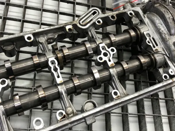 Nokka-akselisarja OEM 04L103308D Audi A3 8V 1.6:lle image 5