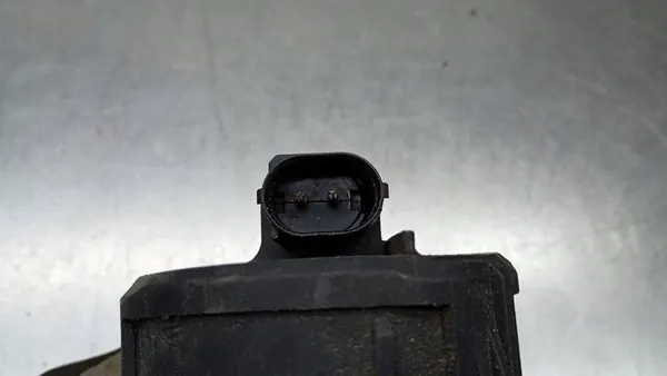 Pompe à air secondaire BMW E46 318i 1.9B Sedan 98R image 5