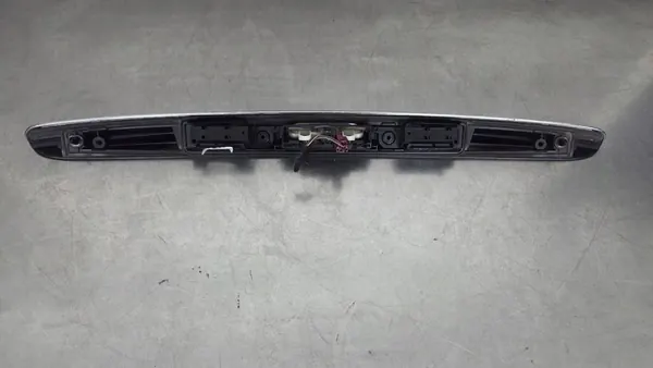 MERCEDES W169 Moldura de maletero A1697401993 image 6