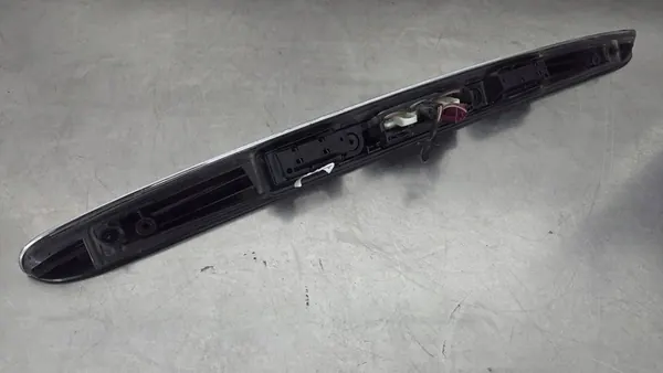 MERCEDES W169 Moldura de maletero A1697401993 image 7