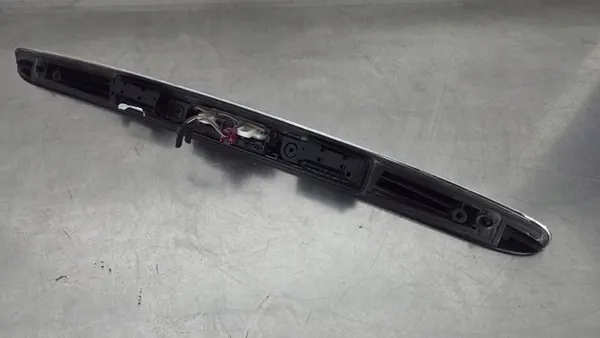 MERCEDES W169 Moldura de maletero A1697401993 image 8