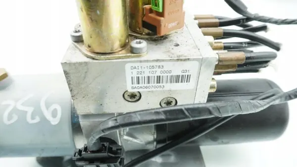 Bomba de techo Saab 9-3 II OEM 12211070000 - Usado image 4