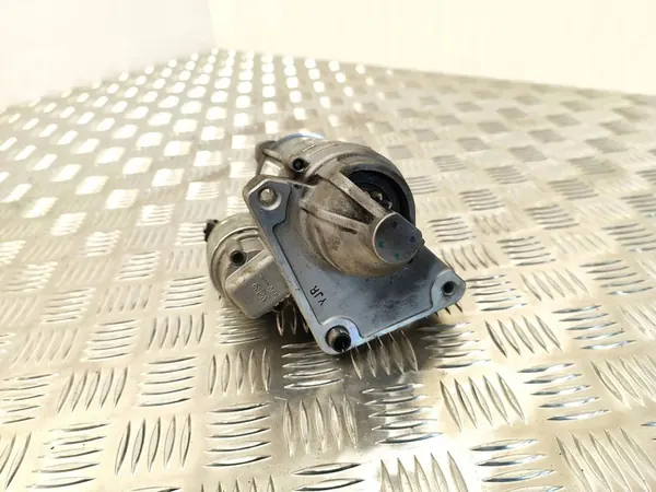 Motor de arranque Citroen DS7 Crossback 2018 image 2