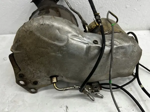 Catalyseur DPF + Capteurs VW Passat B8 Golf VII 04L131602P 04L131765AN image 8