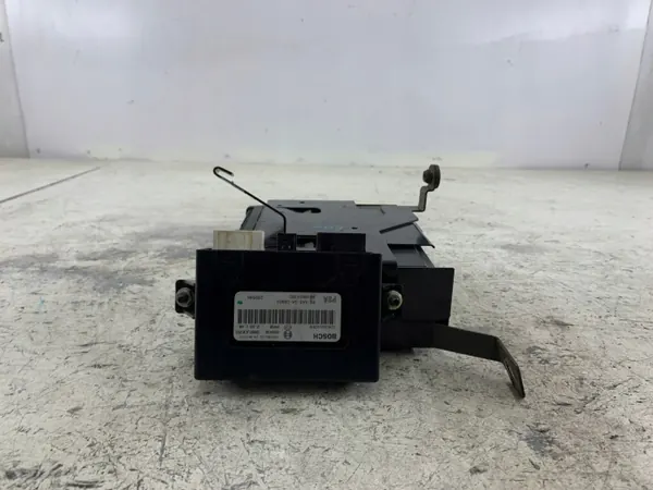 Changer CD Peugeot 607 OEM 9649604380 avec PDC image 3