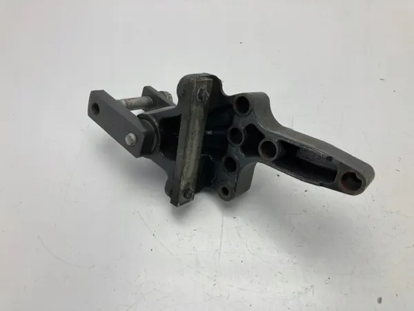 Renault OE Jousitusvasen OEM 21575593N image 3