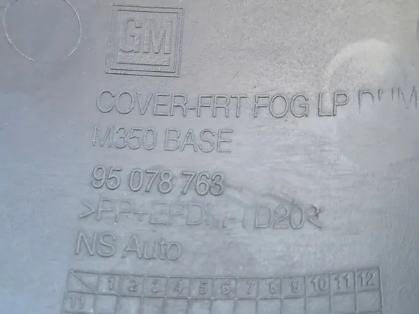 Rejilla de Parachoques Delantera Derecha CHEVROLET SPARK III LIFT 95078763 image 5