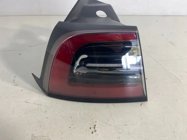 Vänster Baklampa Tesla Model 3 III Y EU image 4