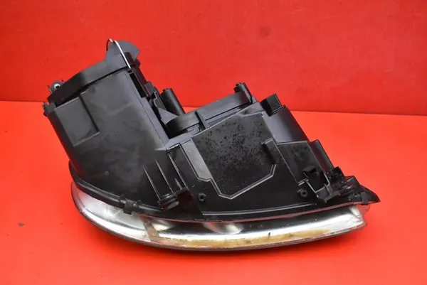 Vasen ajovalo VW Touran 2003-2006 2K0941005B image 3