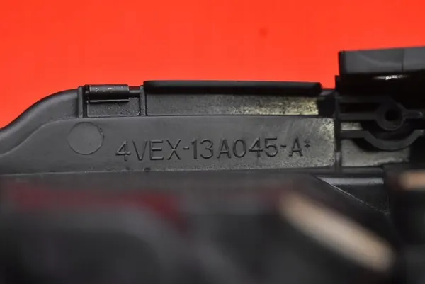 Vasen ajovalo VW Touran 2003-2006 2K0941005B image 8