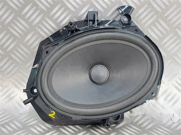 Subwoofer BMW i3 OEM 9285272 - Original usado image 2