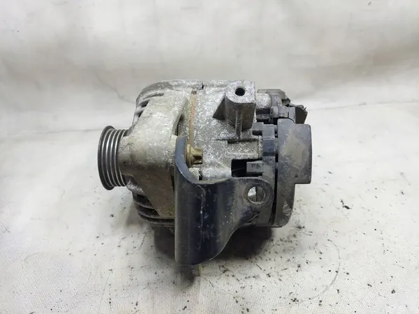 Vaihtovirtageneraattori Opel Astra 2.0 L OE 0124225002 image 4