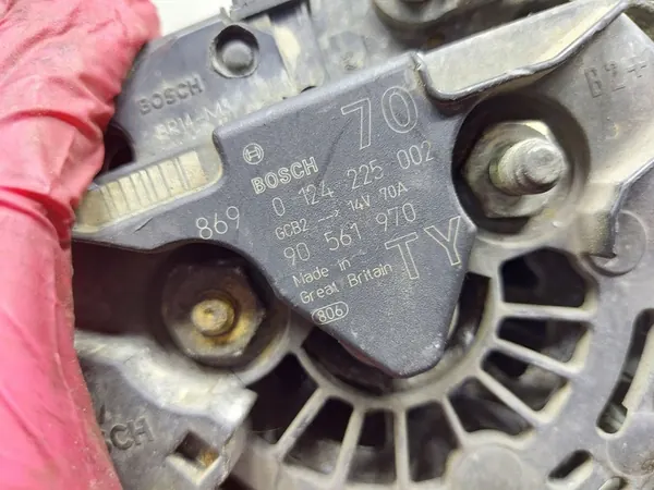 Vaihtovirtageneraattori Opel Astra 2.0 L OE 0124225002 image 9