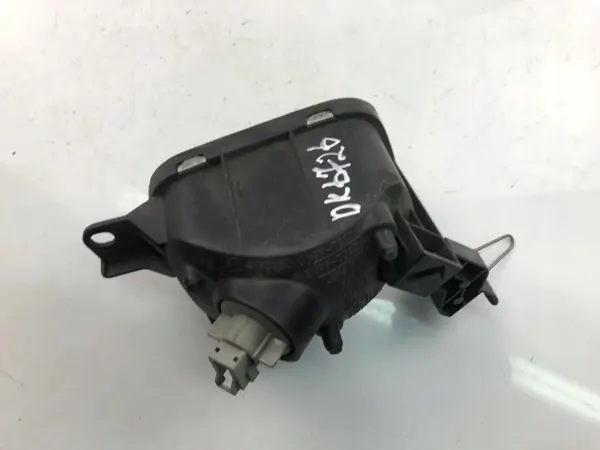 Luz Trasera Halógena Mazda 323 CV OEM 0168254R image 5