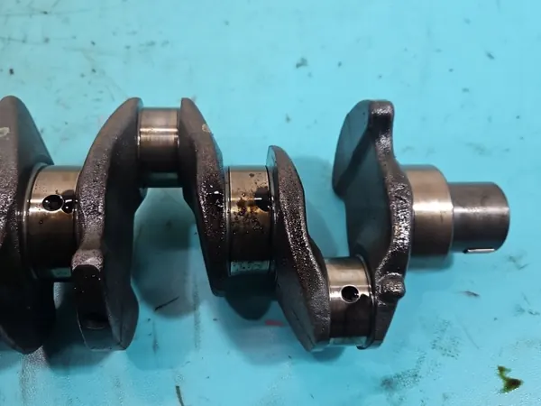 Virabrequim BMW OEM 7793904 M47 2.0D 122CV Usado image 6