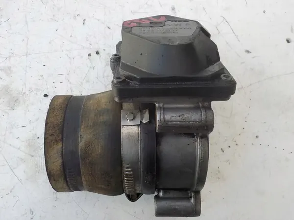 Corpo de aceleração VW Amarok 2.0 BiTDI 03L128063H image 2