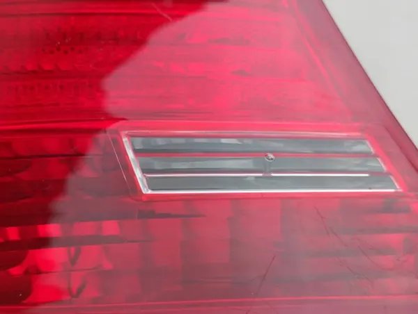 BMW 1 E81 E87 Luz Trasera Izquierda 07-11 image 3