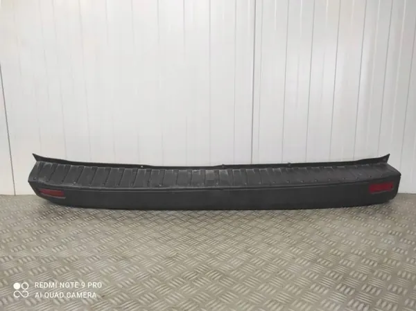 Ford Custom bakre stötfångare OEM BK2117E962 - Begagnad image 2