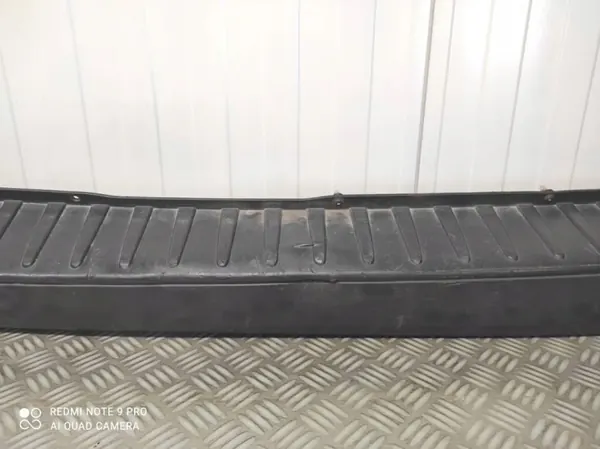 Ford Custom bakre stötfångare OEM BK2117E962 - Begagnad image 9