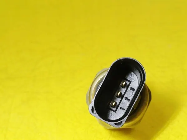 Sensor Pressão Combustível OEM DRC101218 VW Touran image 3
