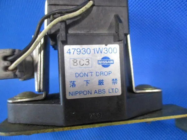 ESP-kiihtyvyysanturi OEM 479301W300 Nissan image 3