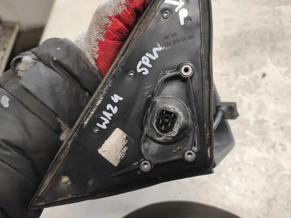 Mercedes W124 oikea peili OEM MERCEDES E W124 84- 4MATIC image 8