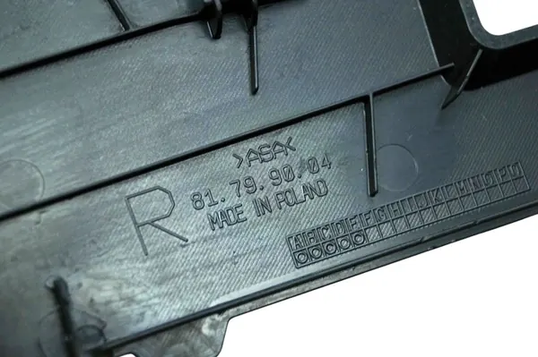 Kofferraumleiste rechts Audi e-tron OEM 81799004 image 3