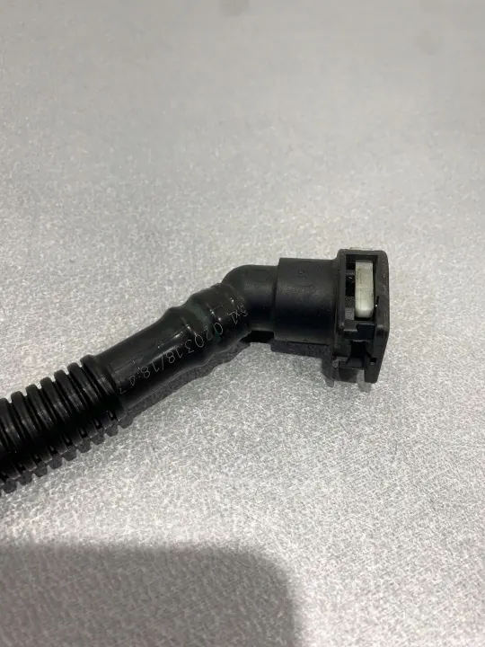 Conduite de carburant Jeep Compass OEM FBZ18636 - Occasion image 9