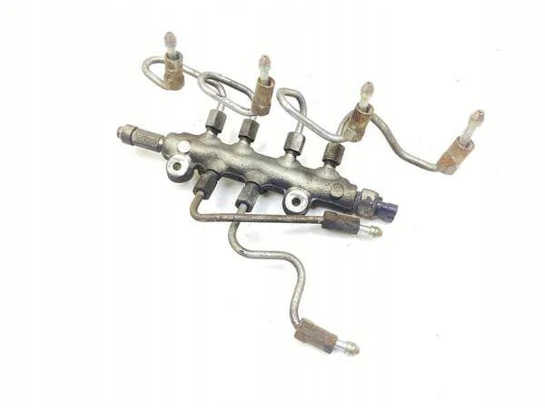 2009 Mazda 6 Tuyau de carburant image 1