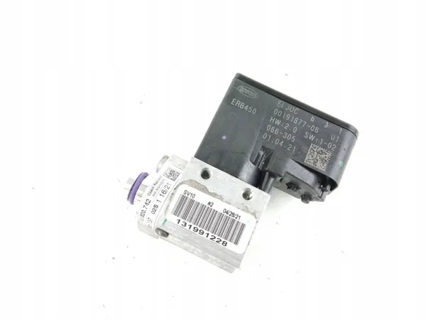 Soupape de Chauffage Porsche Taycan OEM 4M0816702A image 4
