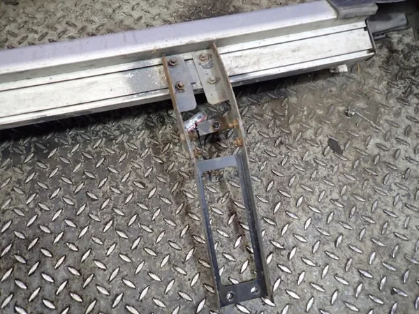 Honda CR-V III 06-09 vänster tröskel OEM Zawada-379341- image 9