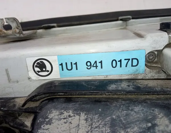 Vasen Etuvalo Skoda Octavia image 6