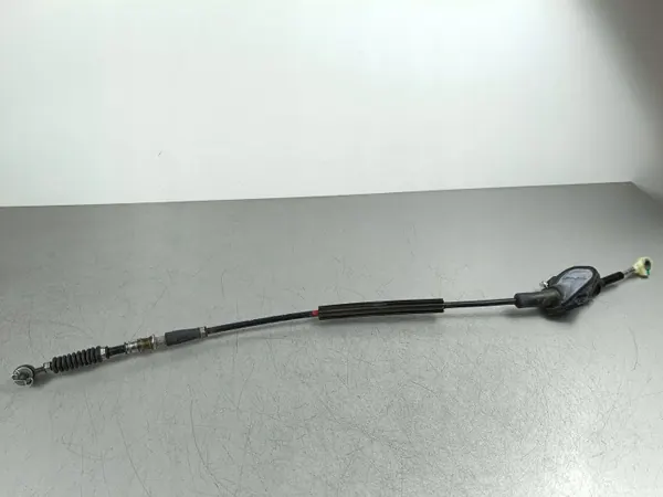 Kia Stinger Versnellingskoppeling OEM J51009111 - Gebruikt image 4