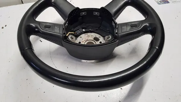 Audi A6 C6 Nahkaohjauspyörä OEM 4F0419091DB - Käytetty image 9