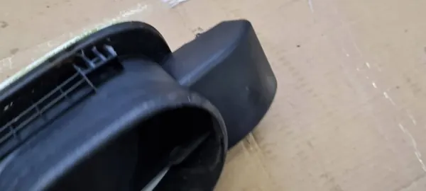 Audi Q5 SQ5 bränslelucka OEM 8R0809999B - Begagnad image 5