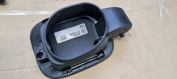 Audi Q5 SQ5 bränslelucka OEM 8R0809999B - Begagnad image 6