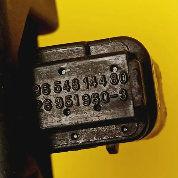 Tändspole Peugeot 206 1.4 9654814480 / BBC22 image 4